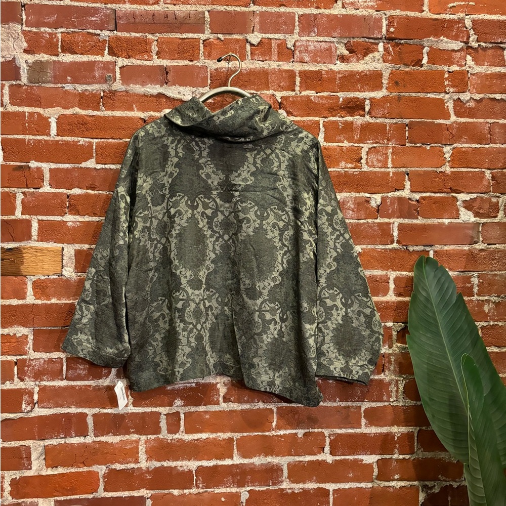 Eskandar (sz 0) Jacquard Cowl Neck Boxy Top